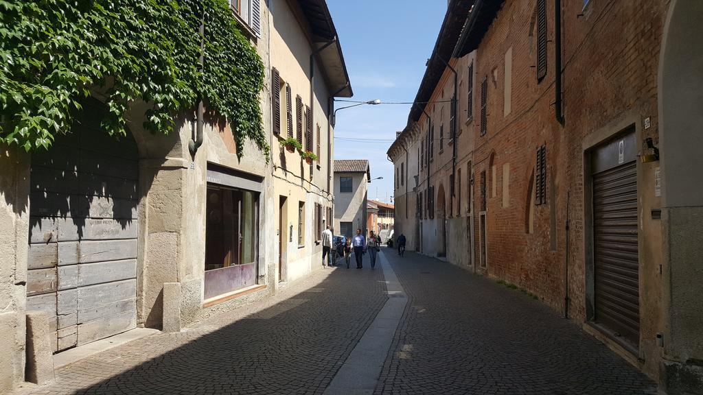 شقة Borgo Archinto Robecco sul Naviglio المظهر الخارجي الصورة